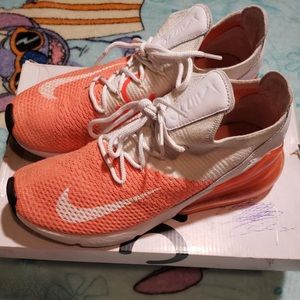 Women’s Air Max 270 Flyknit